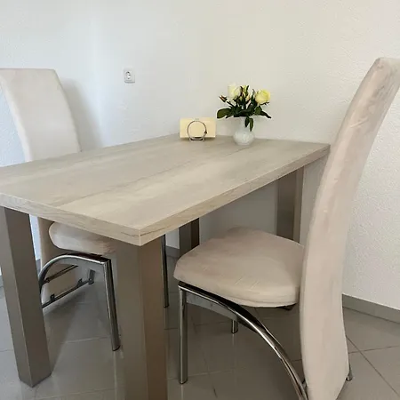 Grosszuegige Apartman